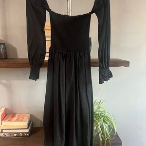 Petal & Pup Black Long Sleeve Dress